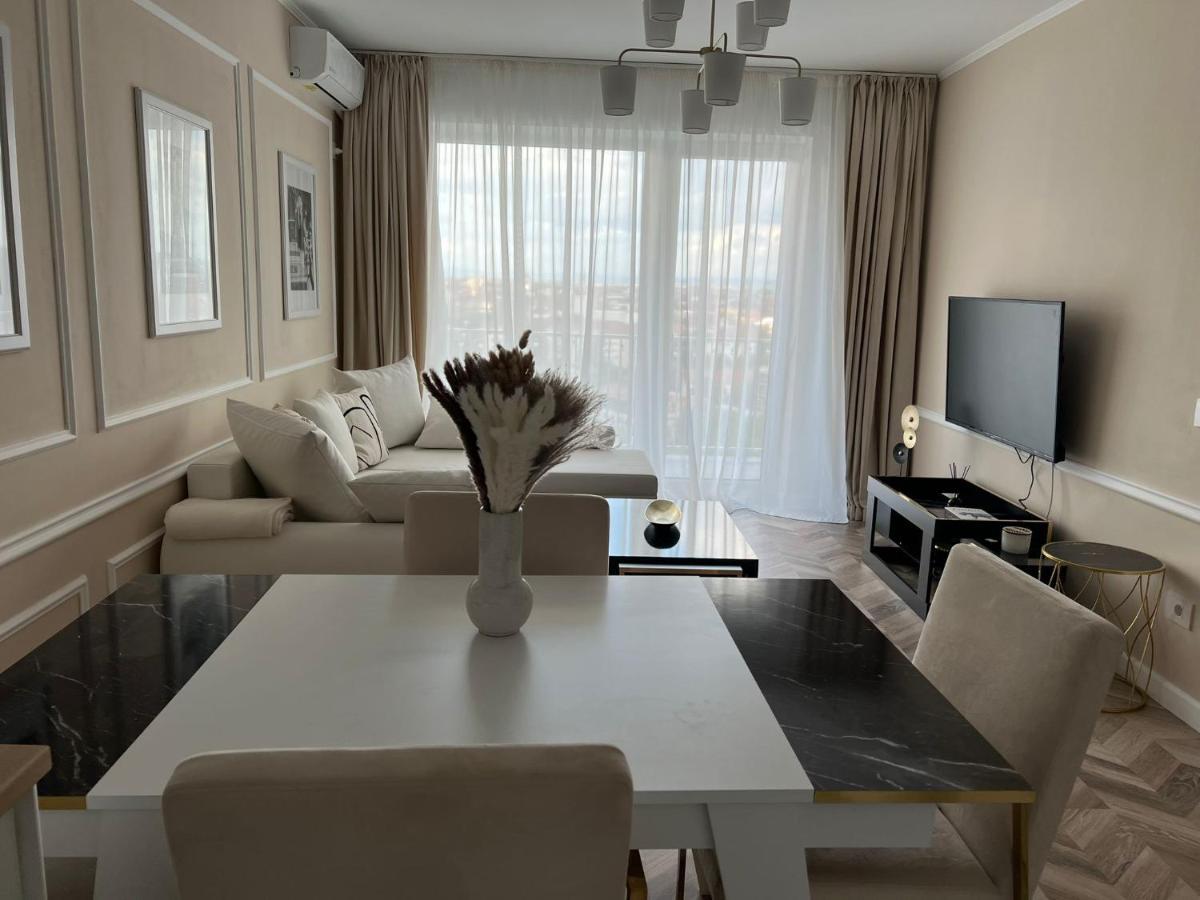Glim Suite Орадя Экстерьер фото